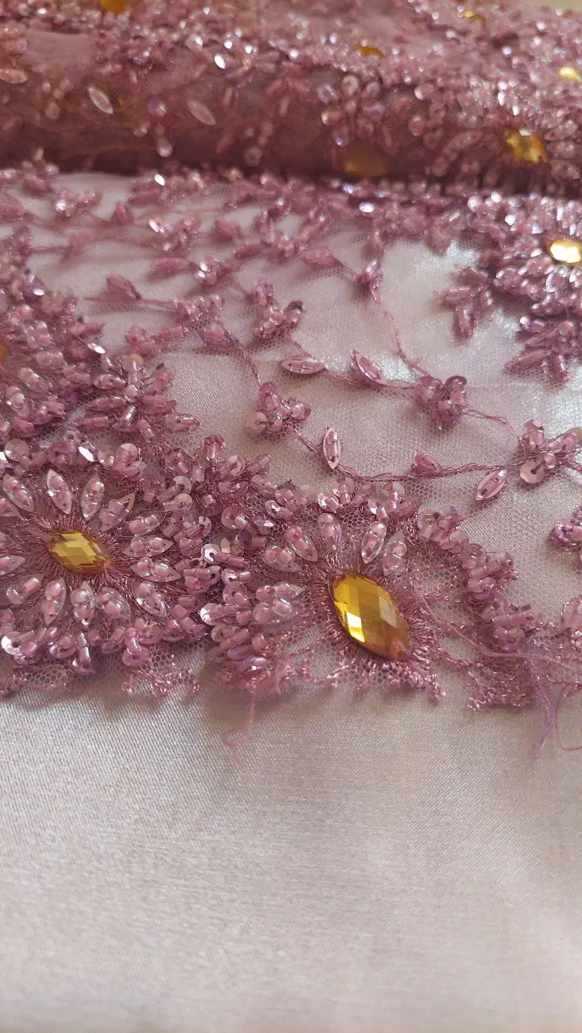 پارچه مجلسی سنگ دوزی شده|لباس|اصفهان, جلالیه|دیوار