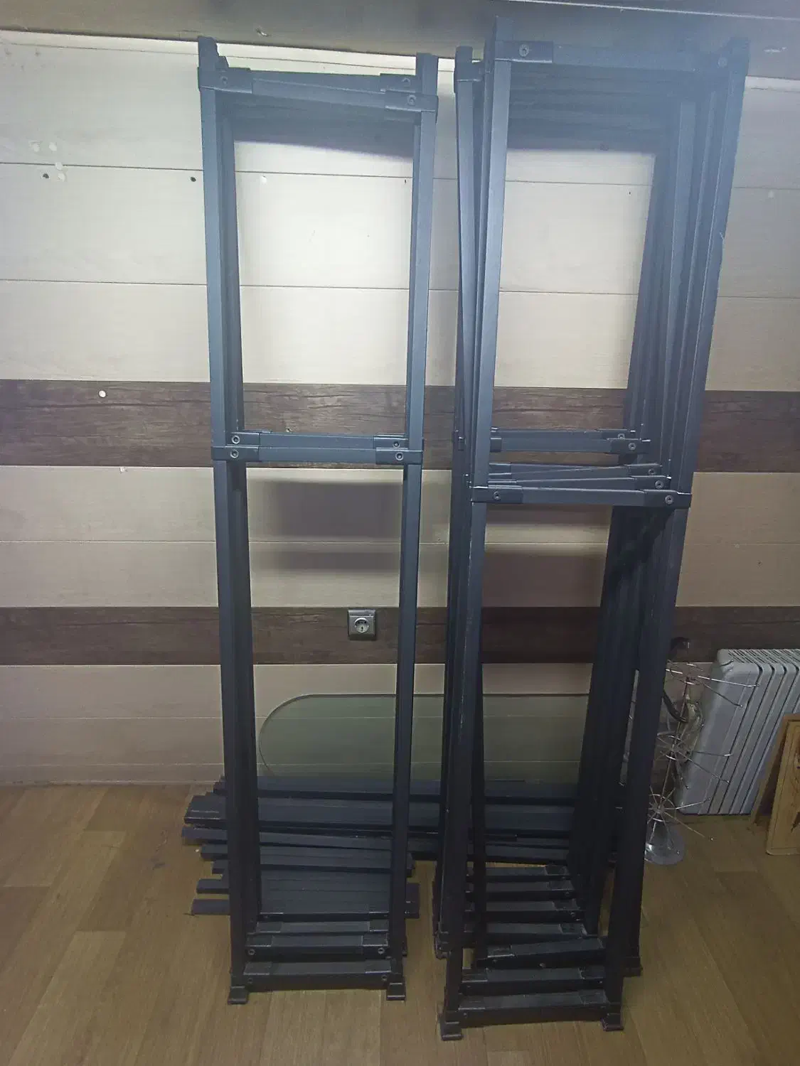 رگال قوطی فلزی قابل تنظیم با آویز|فروشگاه و مغازه|رشت, نامجو|دیوار