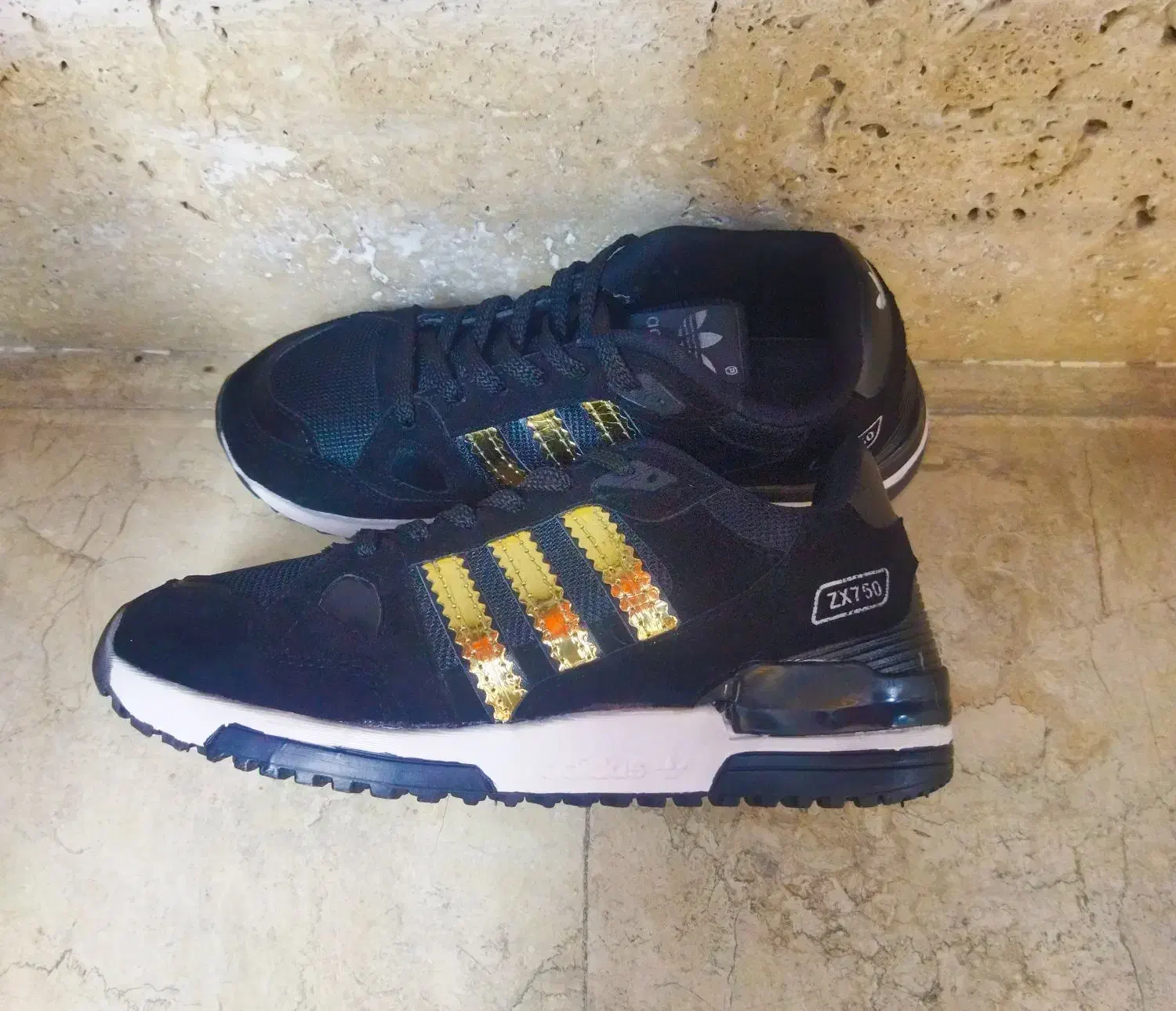 کفش Adidas zx 750 Vietnam سایز 42|کیف، کفش، کمربند|مشهد, جاهد شهر|دیوار