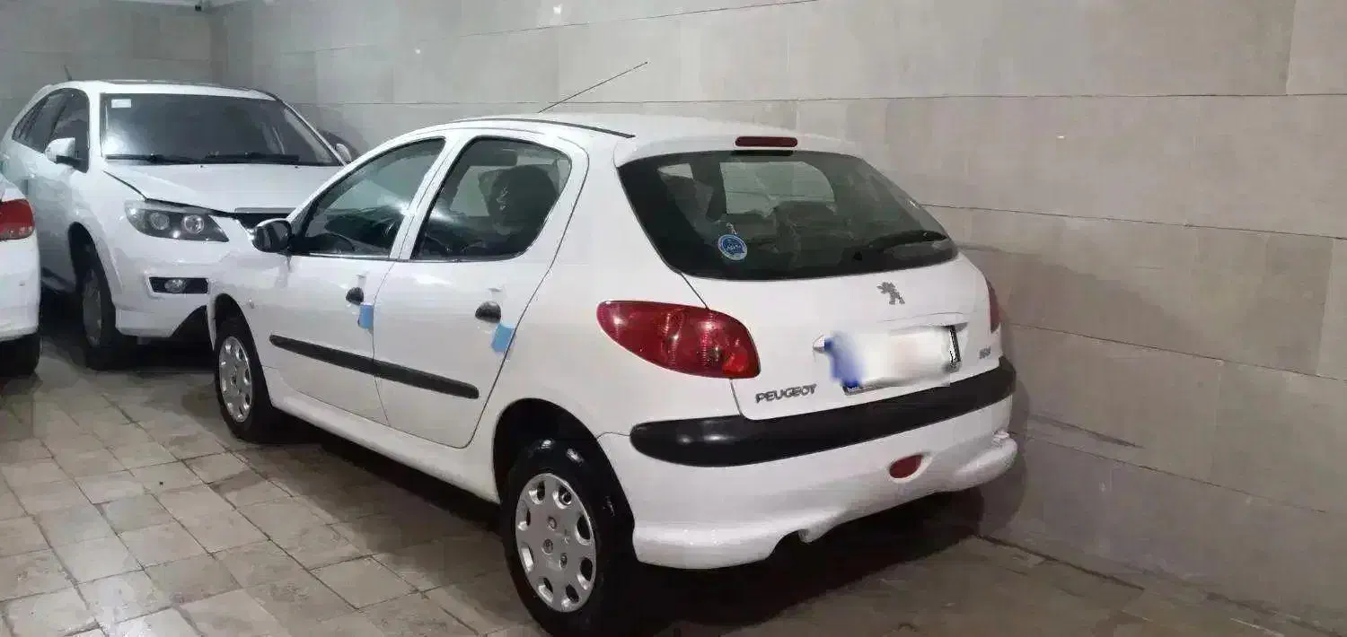 پژو ۲۰۶ مدل ۱۴۰۱ تیپ ۳                  (بدون رنگ)|خودرو سواری و وانت|خرم‌آباد, |دیوار