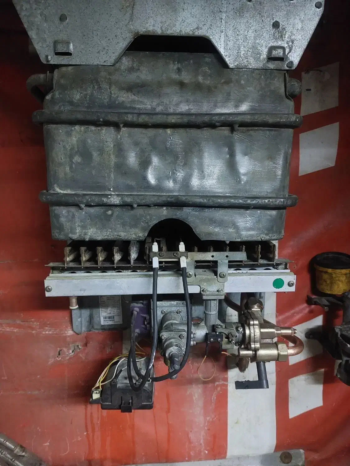 ابگرمکن دیواری|آبگرمکن، پکیج، شوفاژ|قوچان, |دیوار