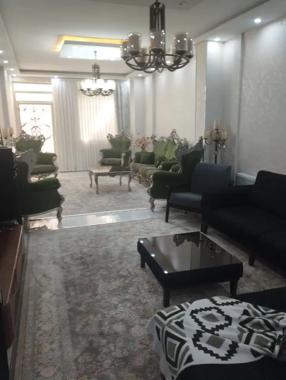 دوعددفرش ۹متری ۱۲۰۰شانه و۳۶۰۰تراکم دونه ایی ۱۷م|فرش|قرچک, مهدیه|دیوار