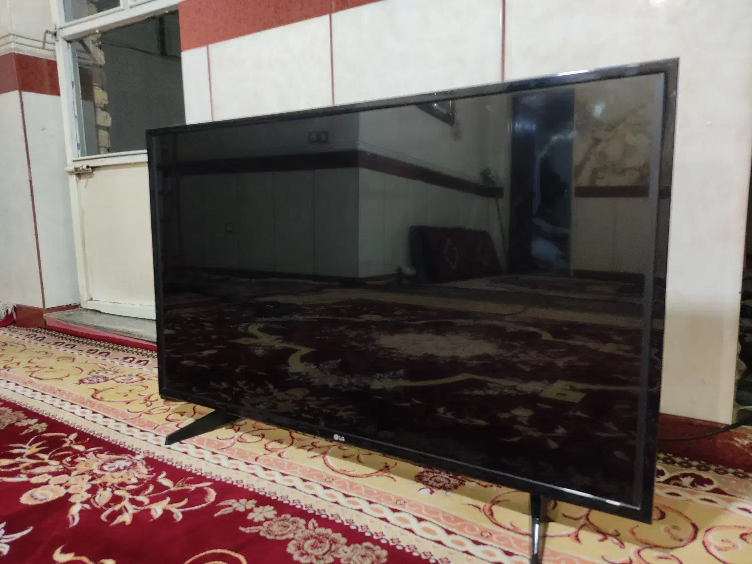 تلویزیون الجی ۴۳|تلویزیون و پروژکتور|همدان, |دیوار