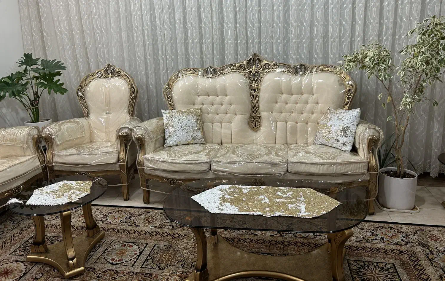 مبل|مبلمان خانگی و میز عسلی|دلیجان, |دیوار