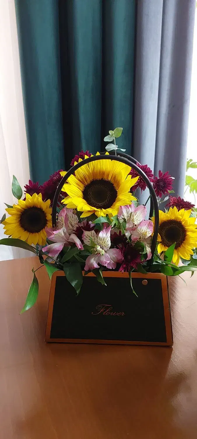 گل ارایی ودیزاین|خدمات پذیرایی، مراسم|کاشان, فاز ۱ ناجی آباد|دیوار