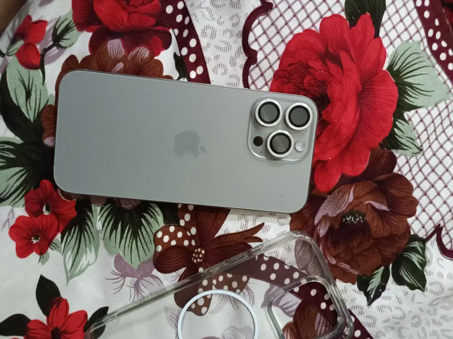 ایفون 16پرو مکس 256|موبایل|همدان, |دیوار