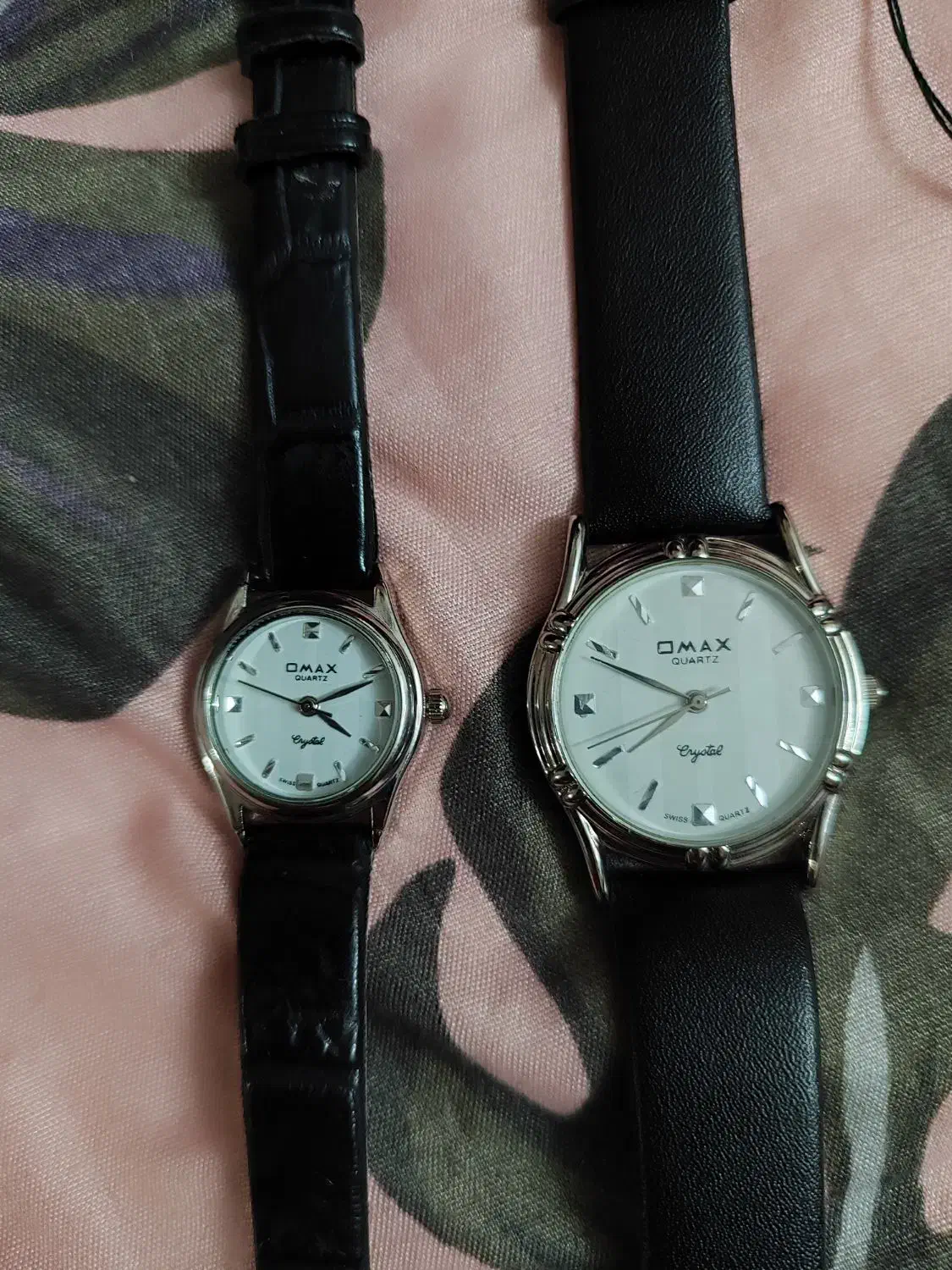 دوعددساعتمچینو|ساعت|ری, شهید بهشتی|دیوار