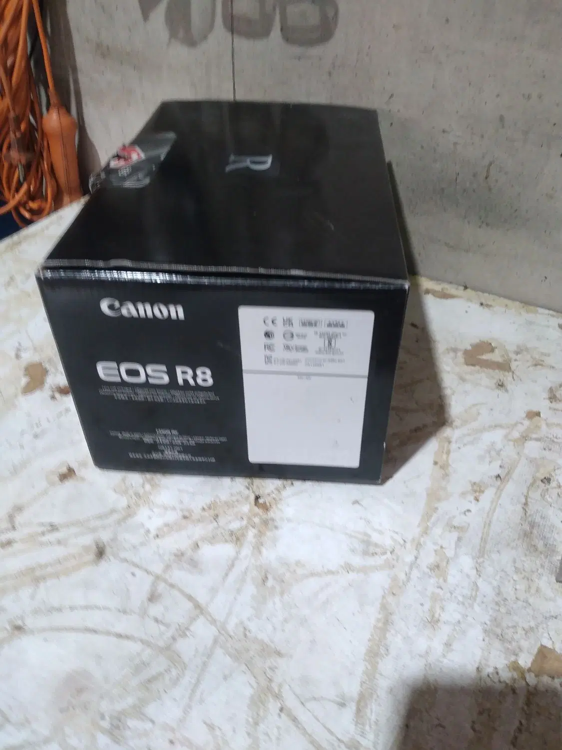 جعبه خالی دوربین کانن EOS R8|دوربین عکاسی و فیلمبرداری|تهران, جنتآباد شمالی|دیوار