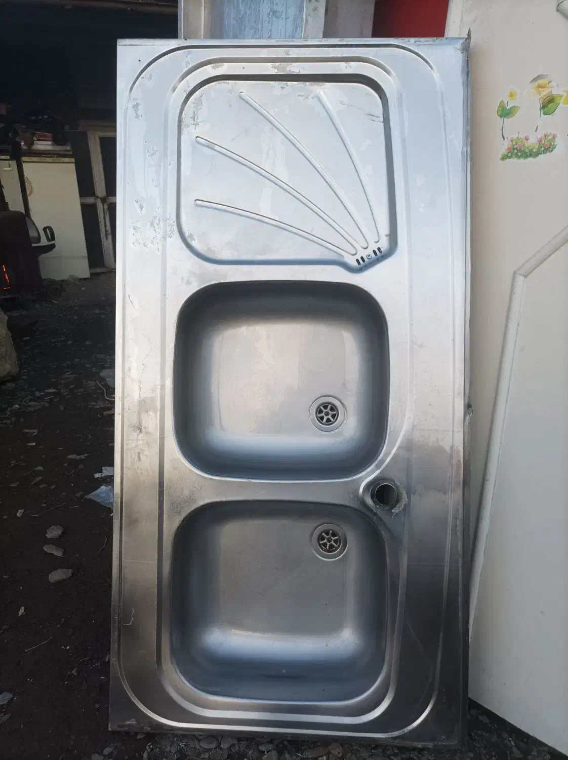 سینک. ظرفشوی. تمیز.|آبچکان و نظمدهنده ظروف|مشهد, نیزه|دیوار