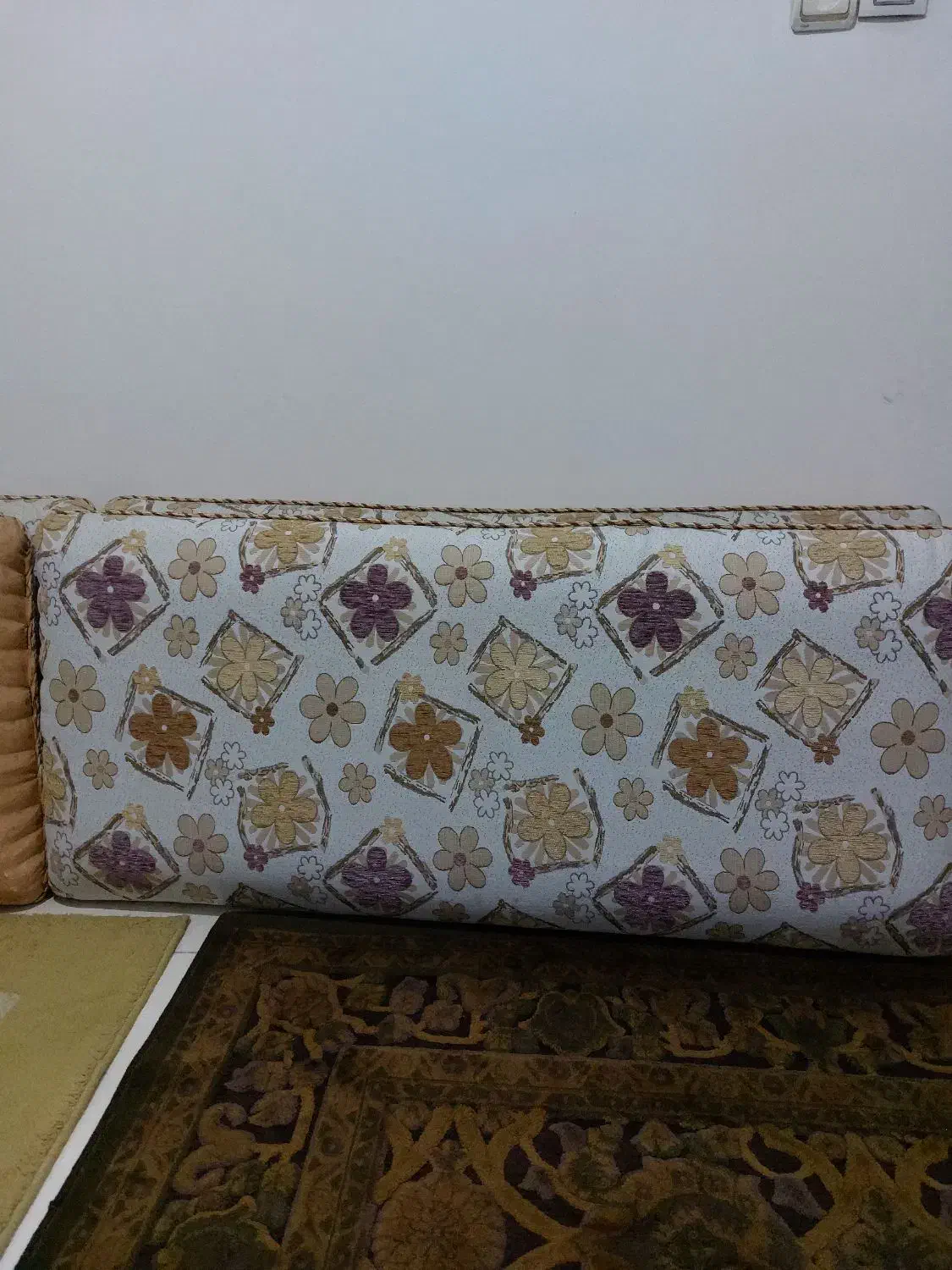 پشتی نونو ترک اصل|پشتی|خرمآباد, |دیوار