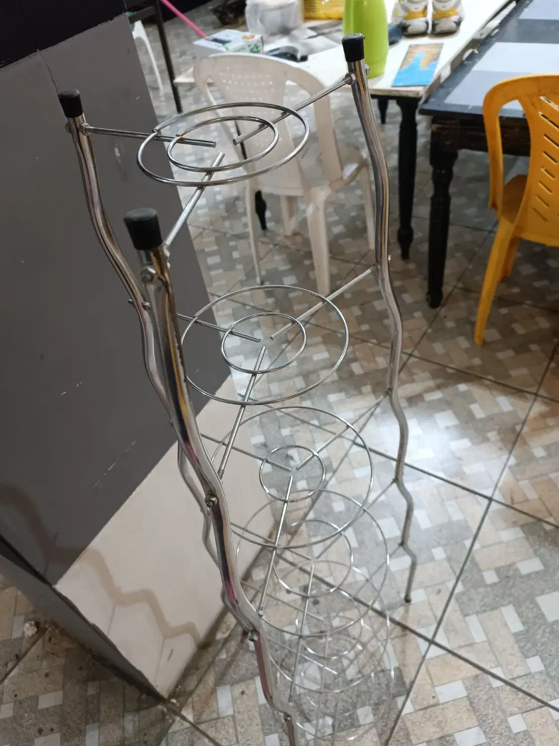 جا قابلمه ای|آبچکان و نظمدهنده ظروف|صحنه, |دیوار