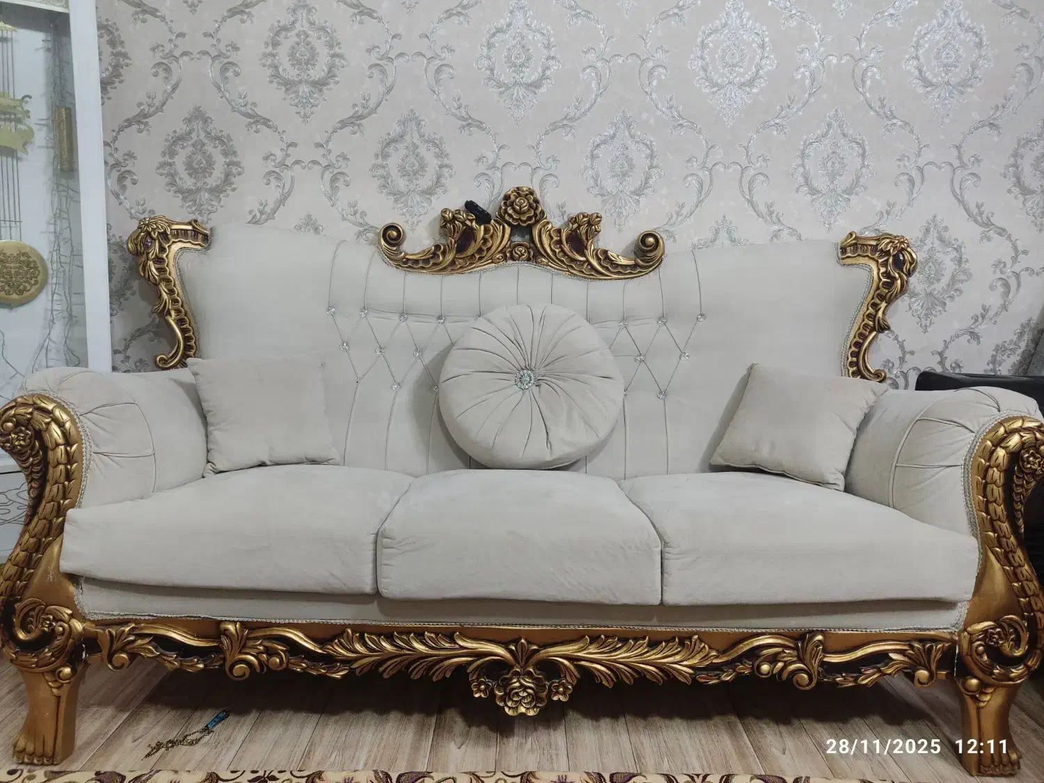 مبل ۷ نفره بسیار سالم و تمیز باقرشهر|مبلمان خانگی و میز عسلی|باقرشهر, |دیوار