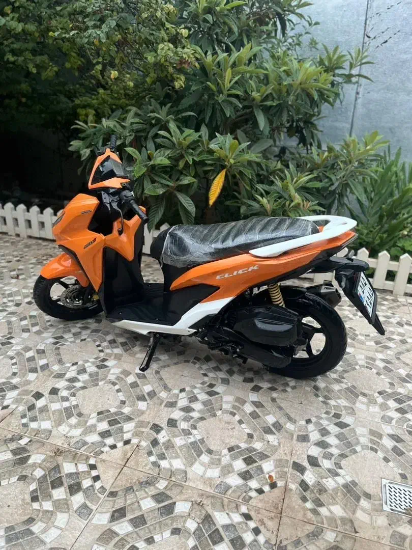 موتور کلیلک|موتورسیکلت|آستانه اشرفیه, |دیوار