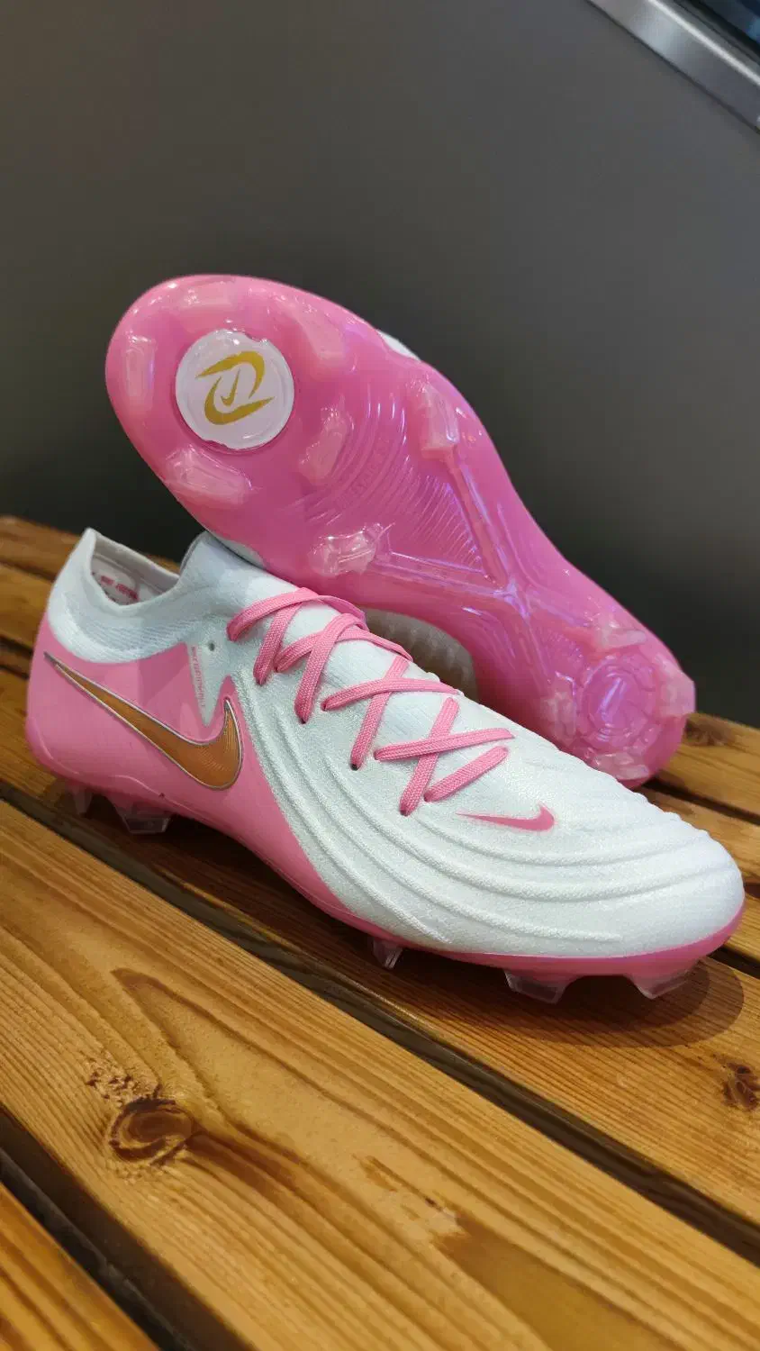 کفش چمنی فانتوم|کیف، کفش، کمربند|اردبیل, |دیوار