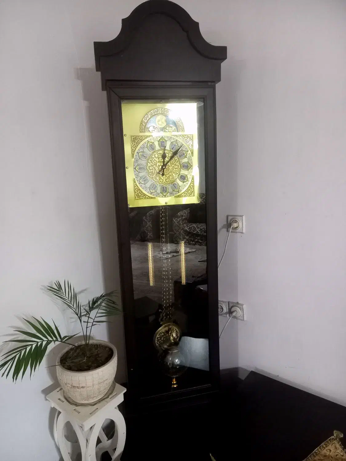 ساعت ایستاده|ساعت دیواری و تزئینی|صومعه‌سرا, |دیوار