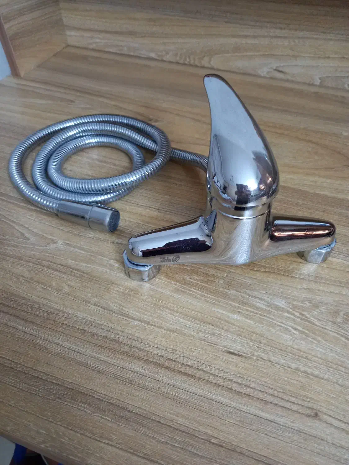 شیر دستشویی شودر|لوازم سرویس بهداشتی|اصفهان, پروین|دیوار