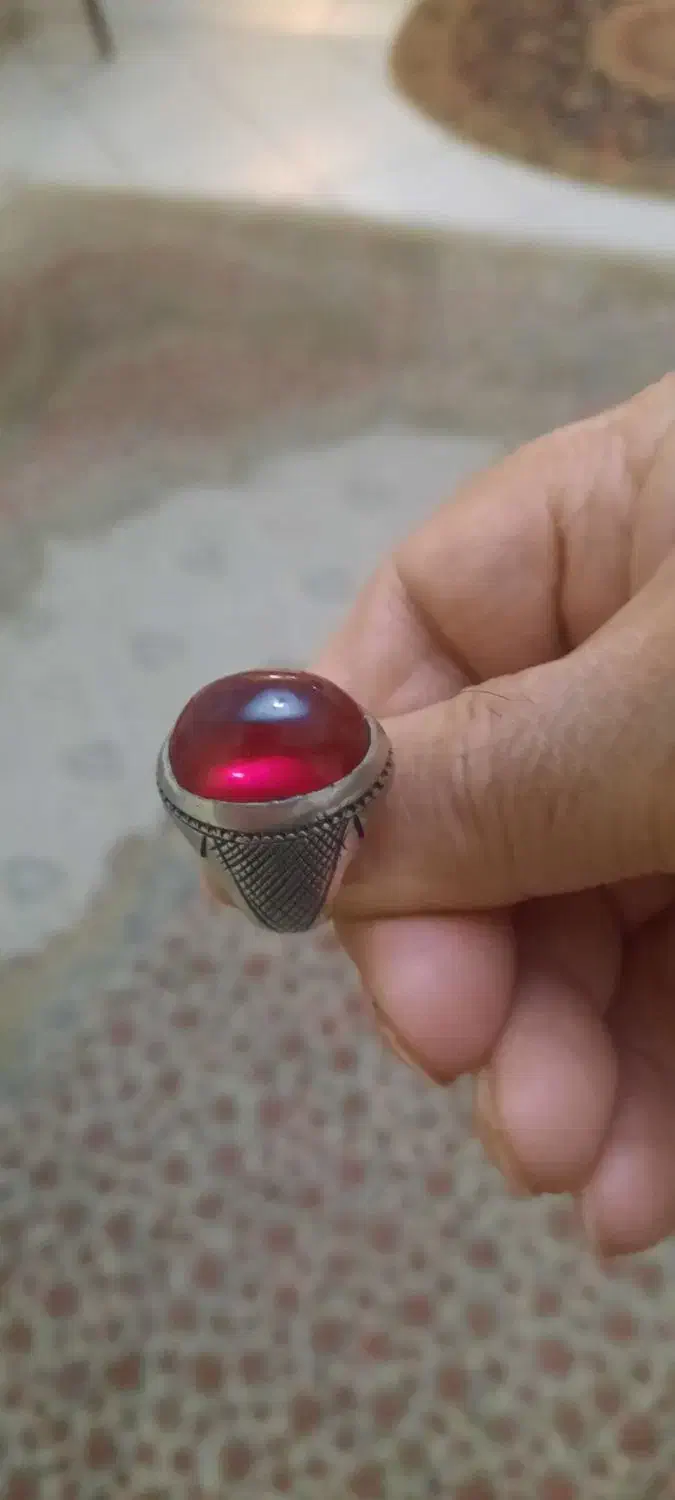 یک انگشتر   قدیمی یاقوت درشت اناری رکاب دست‌ساز|جواهرات|تهران, صادقیه|دیوار