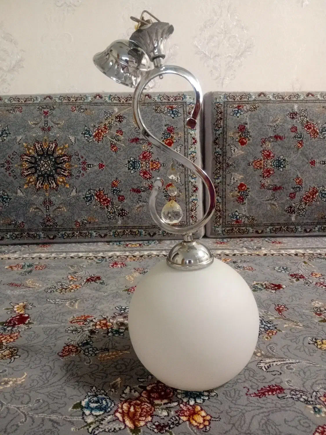 لوستر|لوستر و چراغ آویز|درگزین, |دیوار