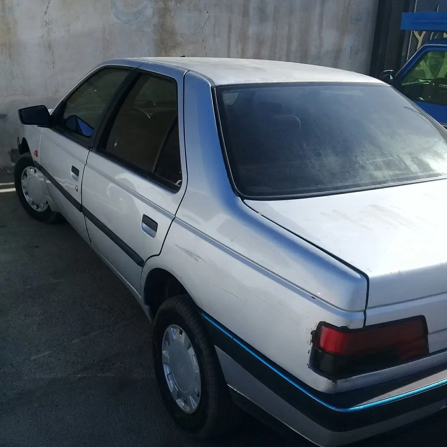 پژو ۴۰۵|خودرو سواری و وانت|ملایر, |دیوار