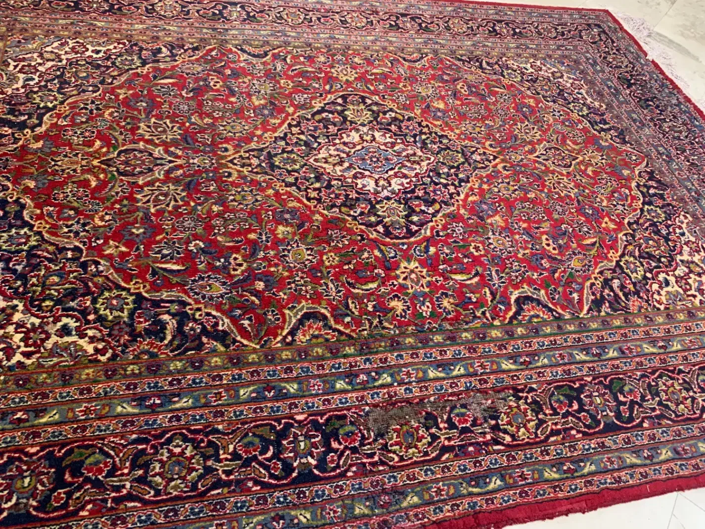 فروش یک فرش دست بافت ۹ متری|فرش|تهران, سازمان برنامه شمالی|دیوار