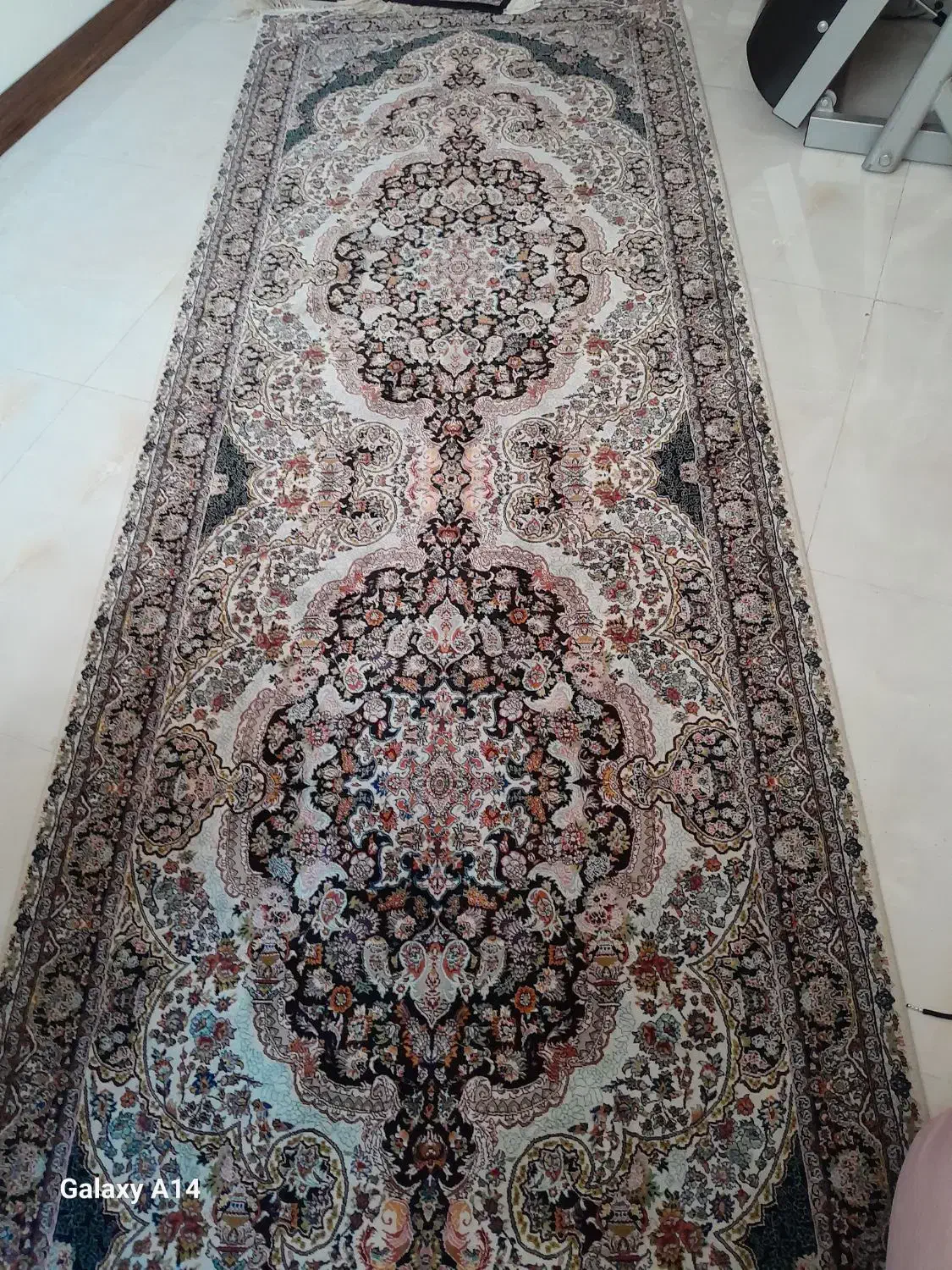 یک عدد فرش یک در سه سالم|فرش|تهران, تهرانسر شرقی|دیوار