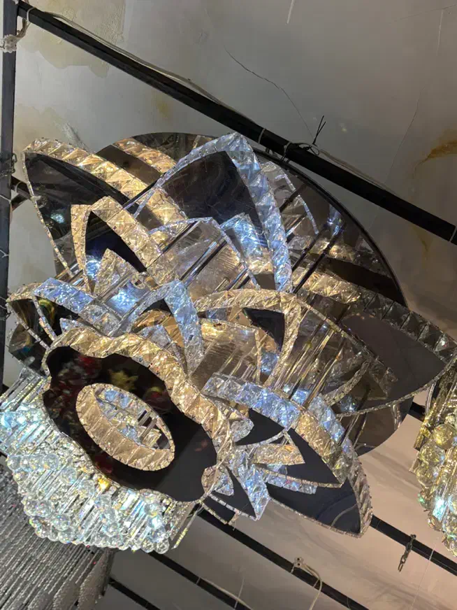 لوستر درحد نو|لوستر و چراغ آویز|اراک, |دیوار