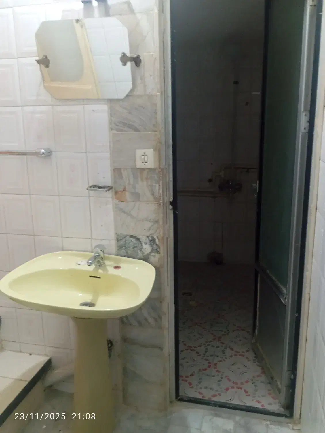 خانه دو خوابه همکف اجاره داده میشود|اجارهٔ خانه و ویلا|اصفهان, امیرعرب|دیوار