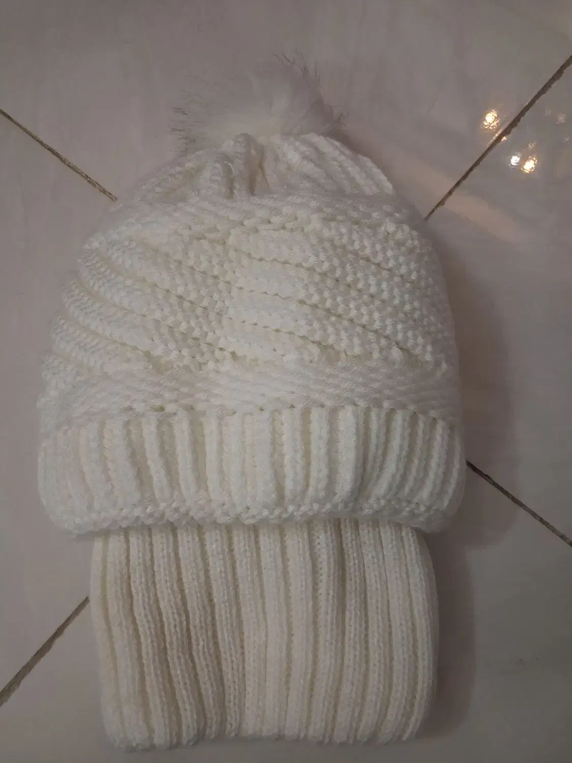 شالوکلاه و هودی|لباس|تبریز, |دیوار