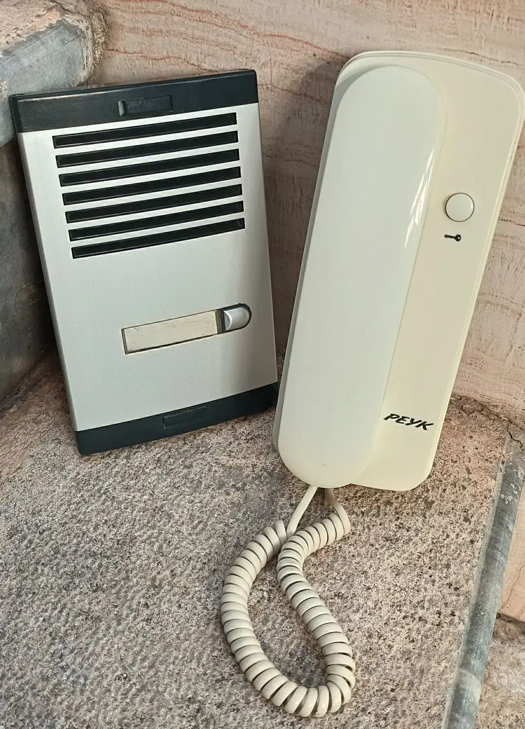 آیفون الکترو پیک|صوتی و تصویری|خوی, |دیوار