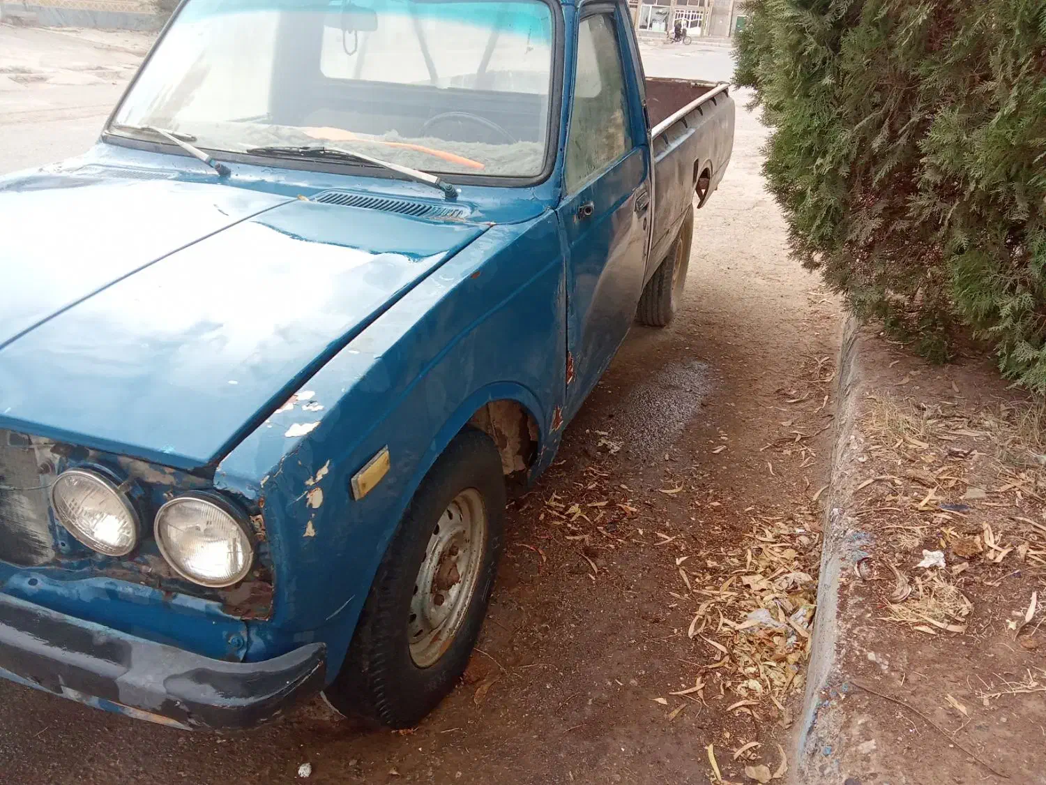 فروشی تویوتا هایلوکس|خودرو سواری و وانت|زرندیه, |دیوار