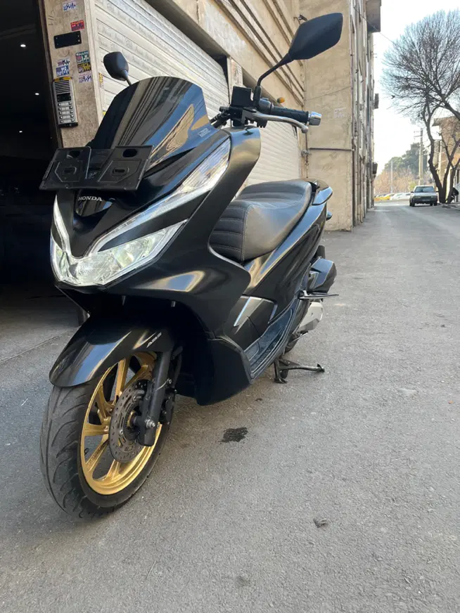 Honda Pcx 150 درحد|موتورسیکلت|تهران, یافت‌آباد|دیوار