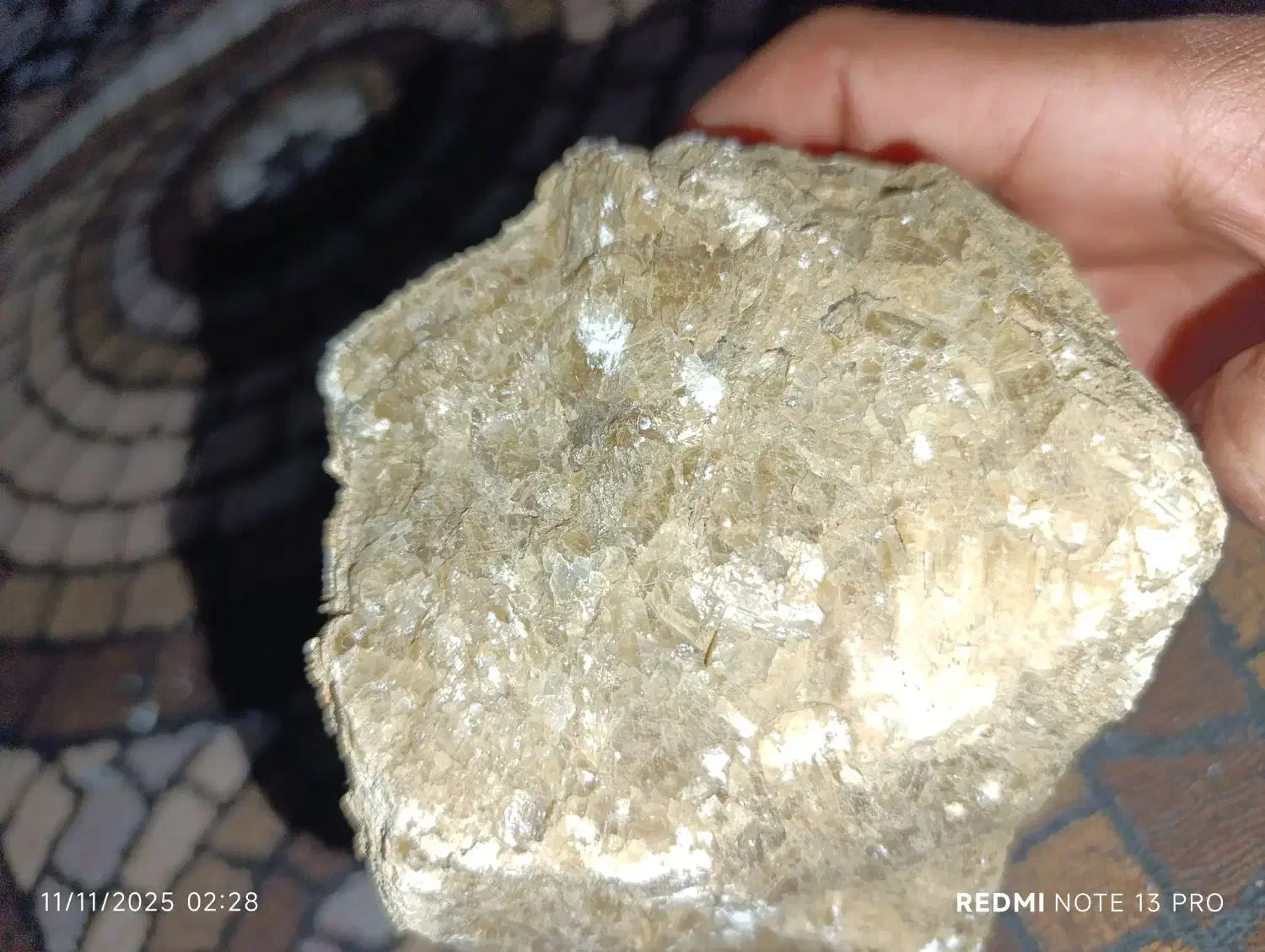 آرگونیت طلایی معدنی|کلکسیون اشیاء عتیقه|شمشک, |دیوار