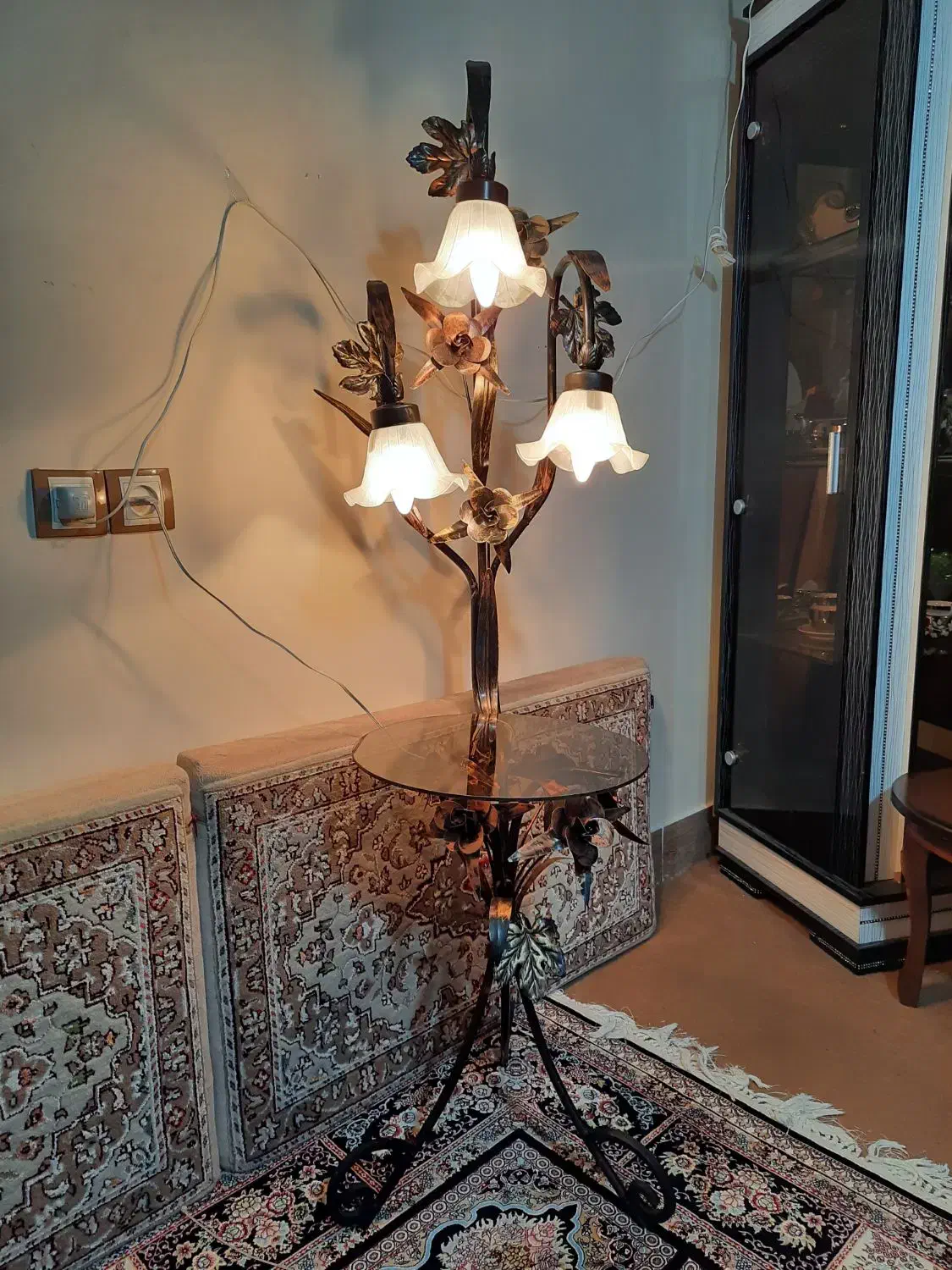 آباژور و میزتلفن|چراغ خواب و آباژور|زنجان, |دیوار