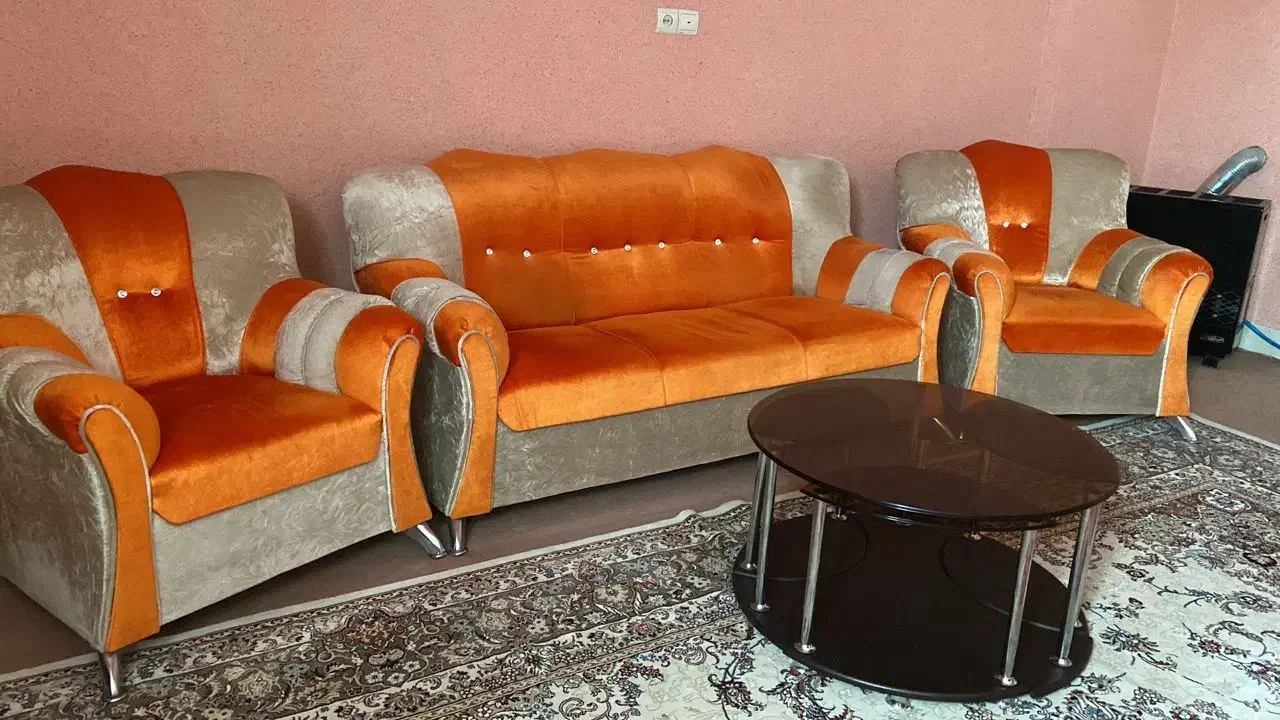 مبل ۷نفره به همراه میز جلو مبلی|مبلمان خانگی و میز عسلی|لار, |دیوار