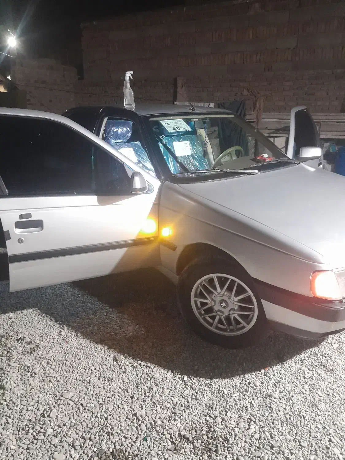 پژو۴۰۵ مدل ۹۱|خودرو سواری و وانت|ایرانشهر, |دیوار