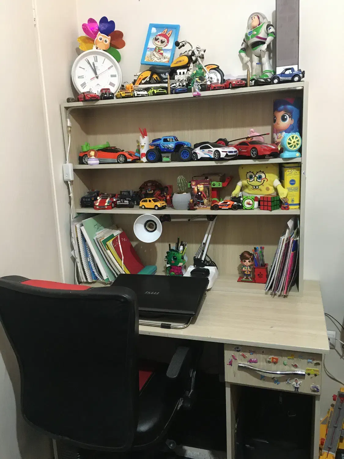 میزکامپیوتروصندلی (کتابخانه دار)|میز تحریر و کامپیوتر|تهران, زرکش|دیوار