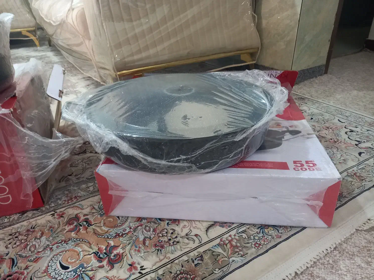 چند تیکه قابلمه وماهی تابه|ظروف پختوپز|ایذه, |دیوار