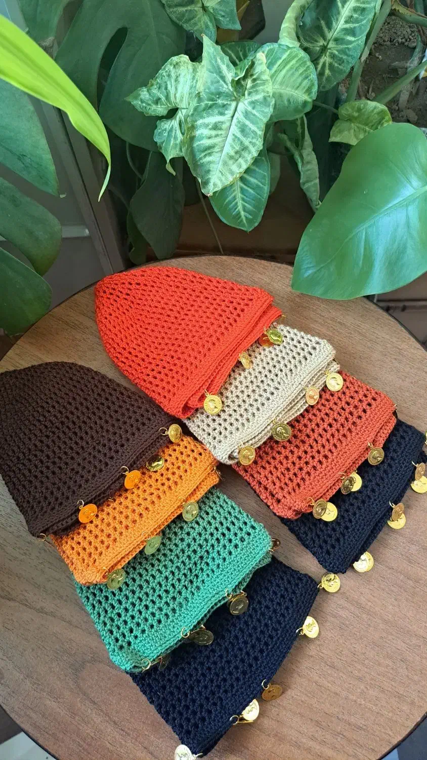 کلاه لئونی دستبافت|لباس|تهران, نیروی هوایی (پیروزی)|دیوار