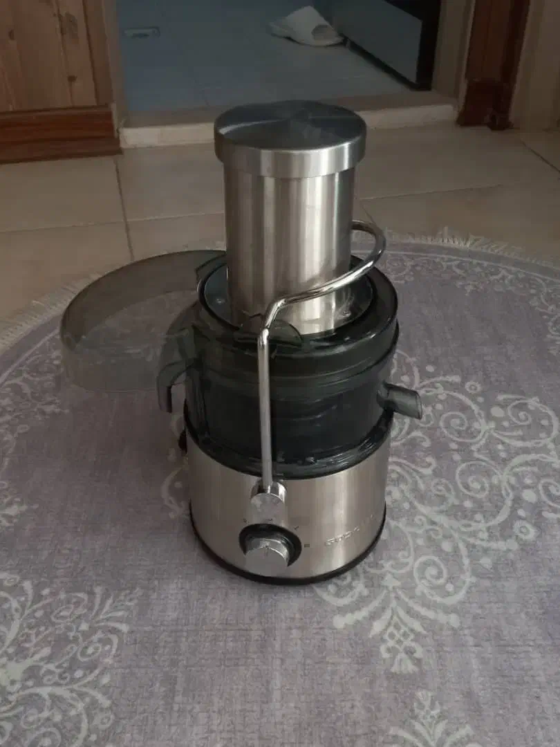 اب میوه گیری ۳ کاره|آبمیوهگیر و آبمرکباتگیر|اصفهان, باغ فدک|دیوار