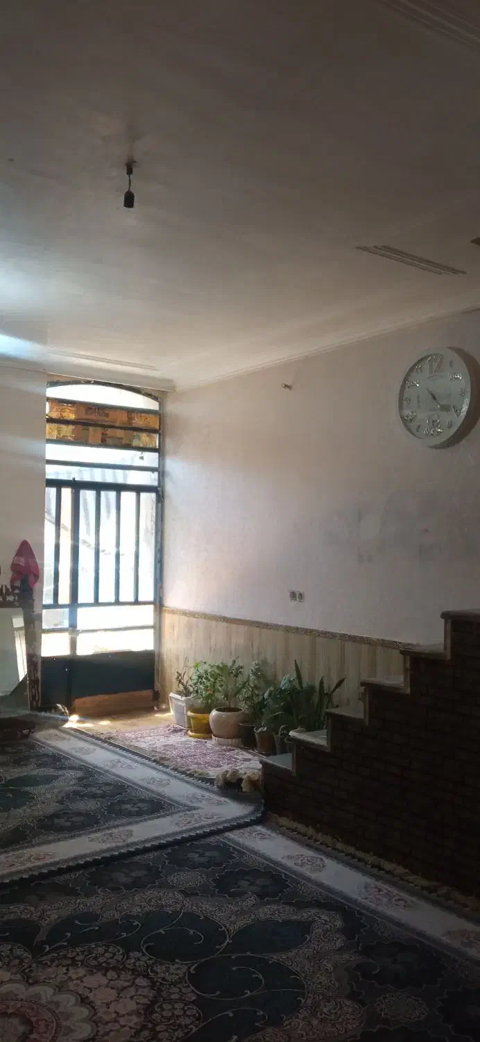 فروش منزل ۱۱۸متری ،دوخواب ،همکف ،نماشده|فروش خانه و ویلا|شیراز, شهرک قمشه|دیوار