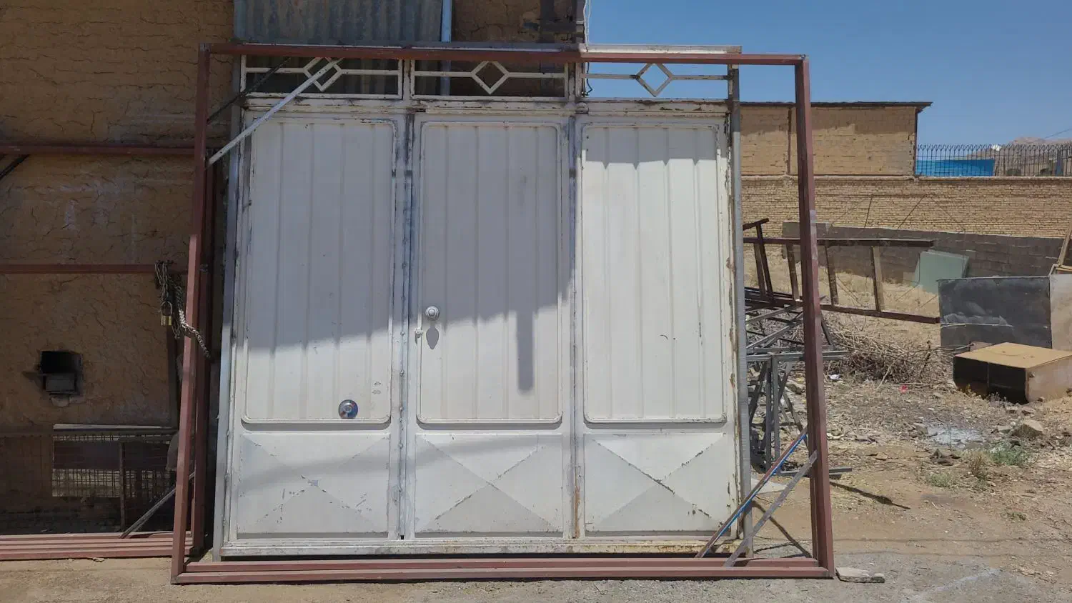 فروش درب دست دوم|مصالح و تجهیزات ساختمان|شهرکرد, |دیوار