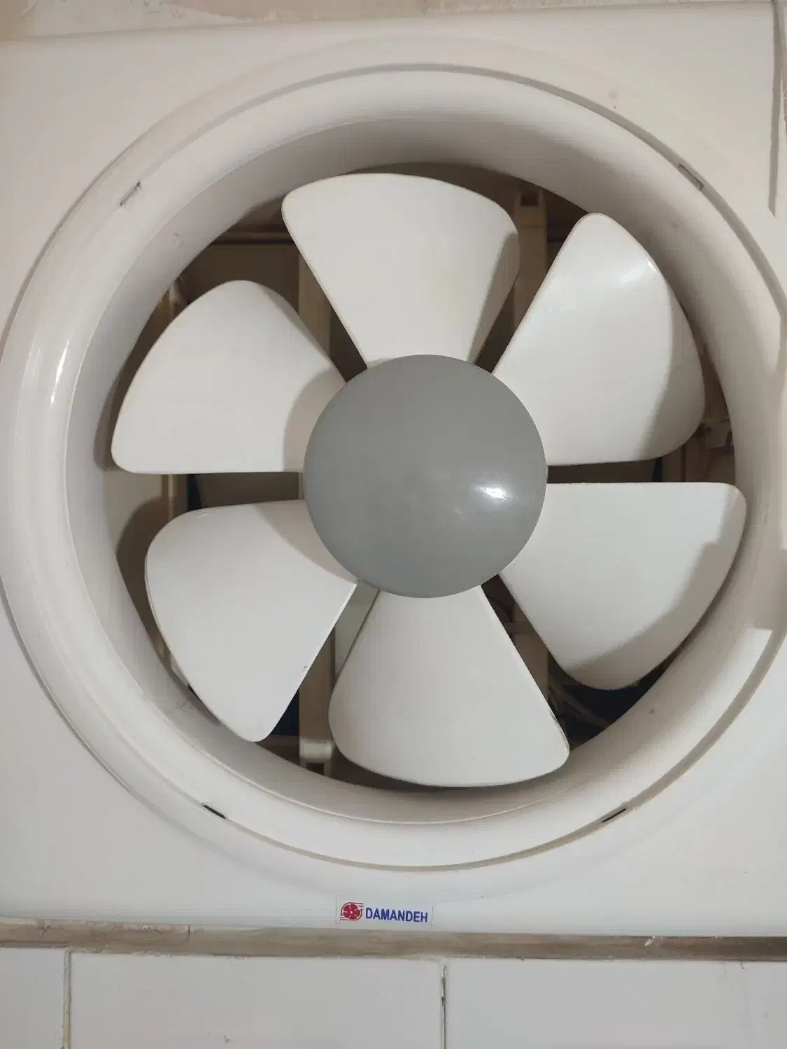 هواکش|پنکه و تصفیه‌کنندهٔ هوا|قم, بنیاد|دیوار