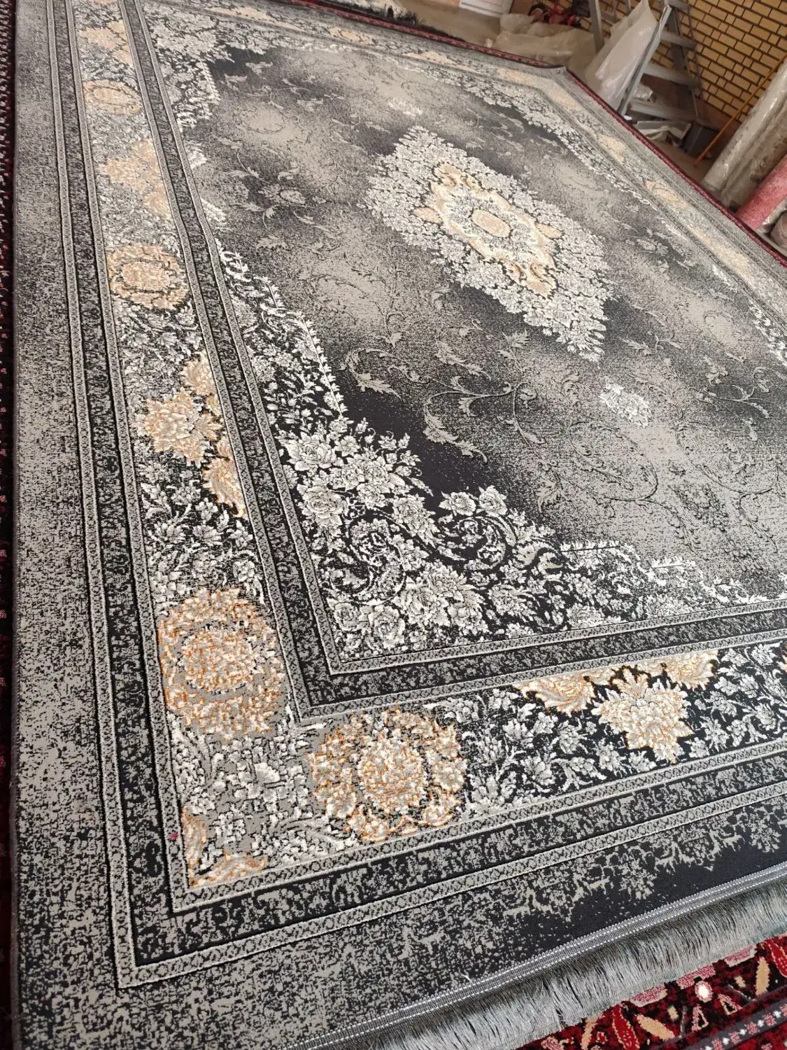 انبار فرش ایران|فرش|ورامین, ورامین|دیوار