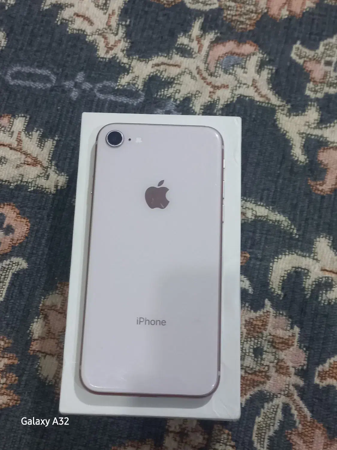 آیفون ۸|موبایل|زاهدان, |دیوار