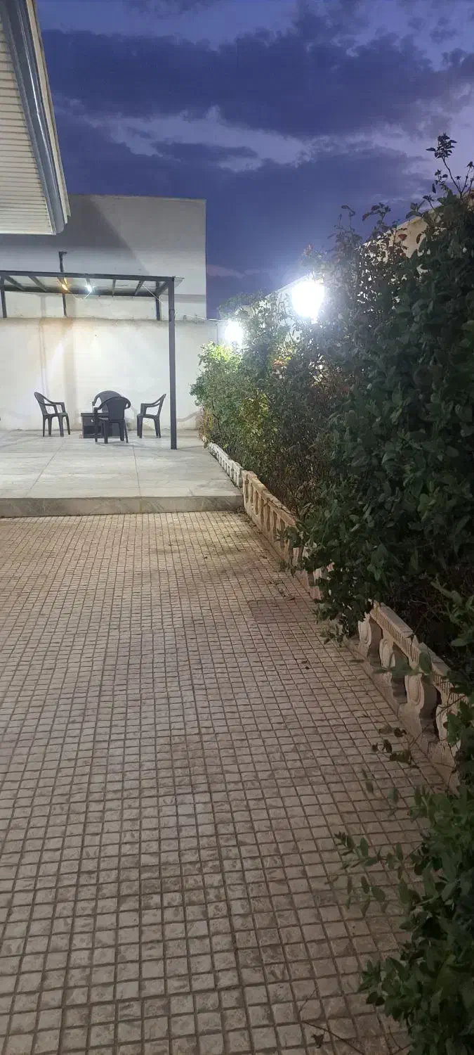 اجاره باغ ویلا|اجارهٔ کوتاه‌مدت ویلا و باغ|ماهدشت, |دیوار