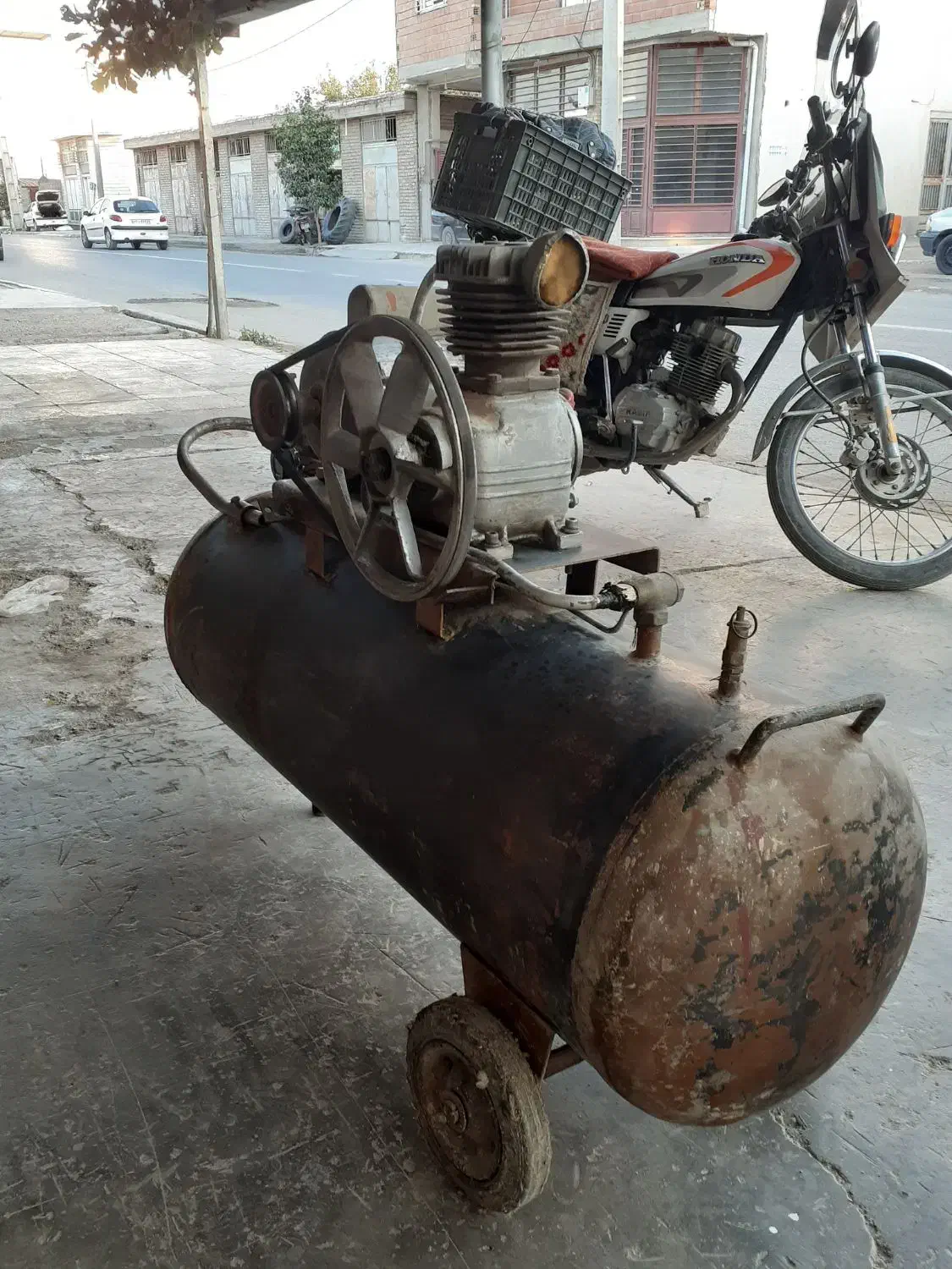 پمپباد150لیتری|ابزارآلات|گنبد کاووس, |دیوار