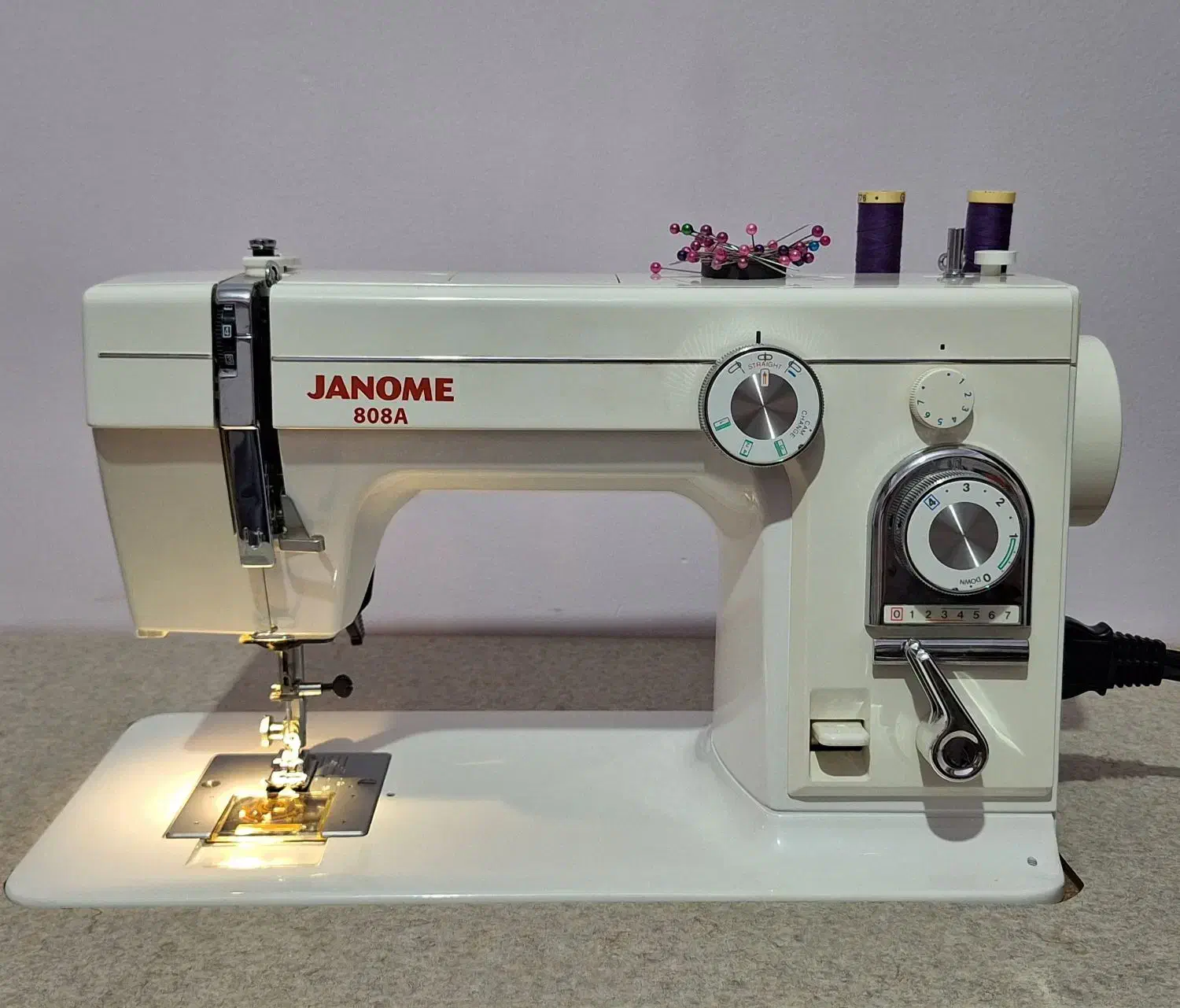 چرخ خیاطی|چرخ خیاطی و ریسندگی|بابل, |دیوار