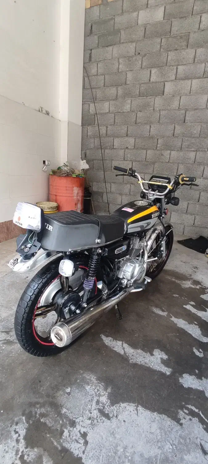 موتور ۲۰۰مشکی|موتورسیکلت|پیشخور, |دیوار