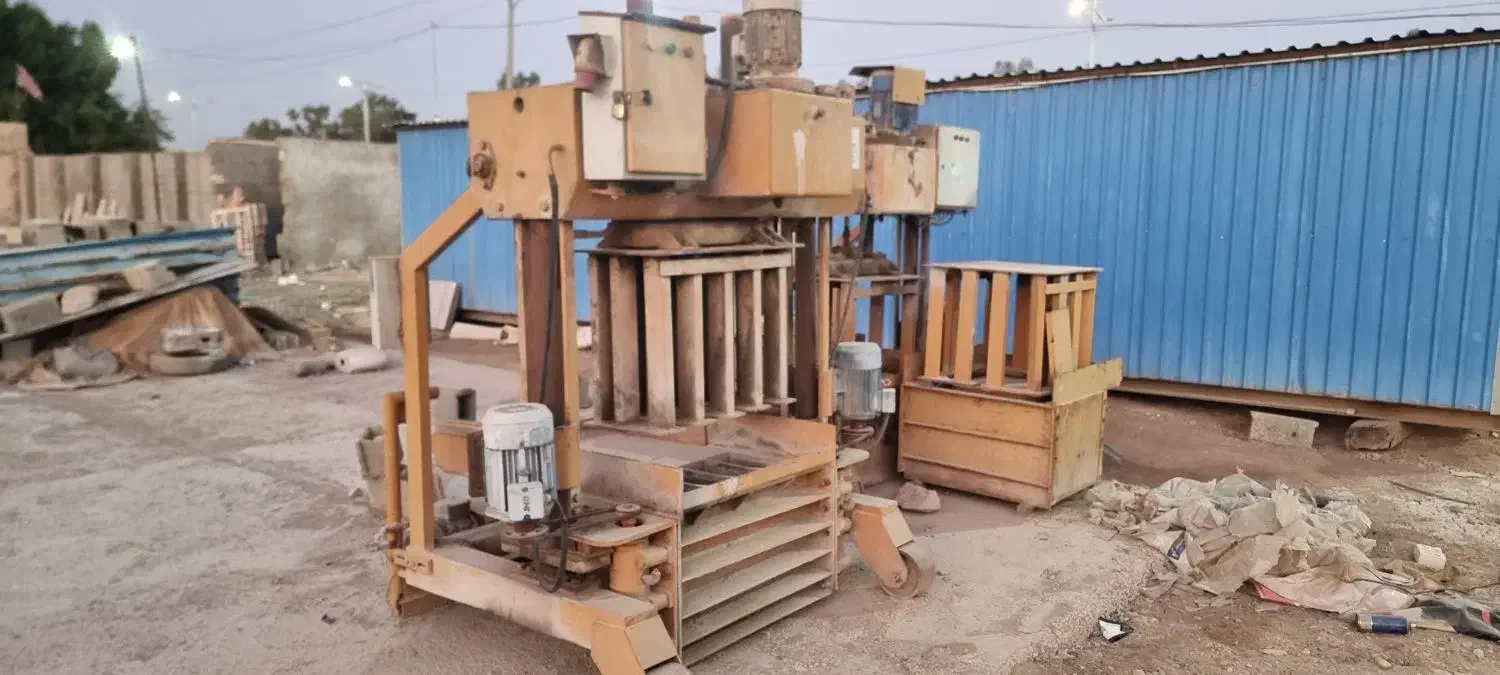 فروش یک جفت دستگاه تولید جدول و کانال بتنی|ماشینآلات صنعتی|چمران, |دیوار