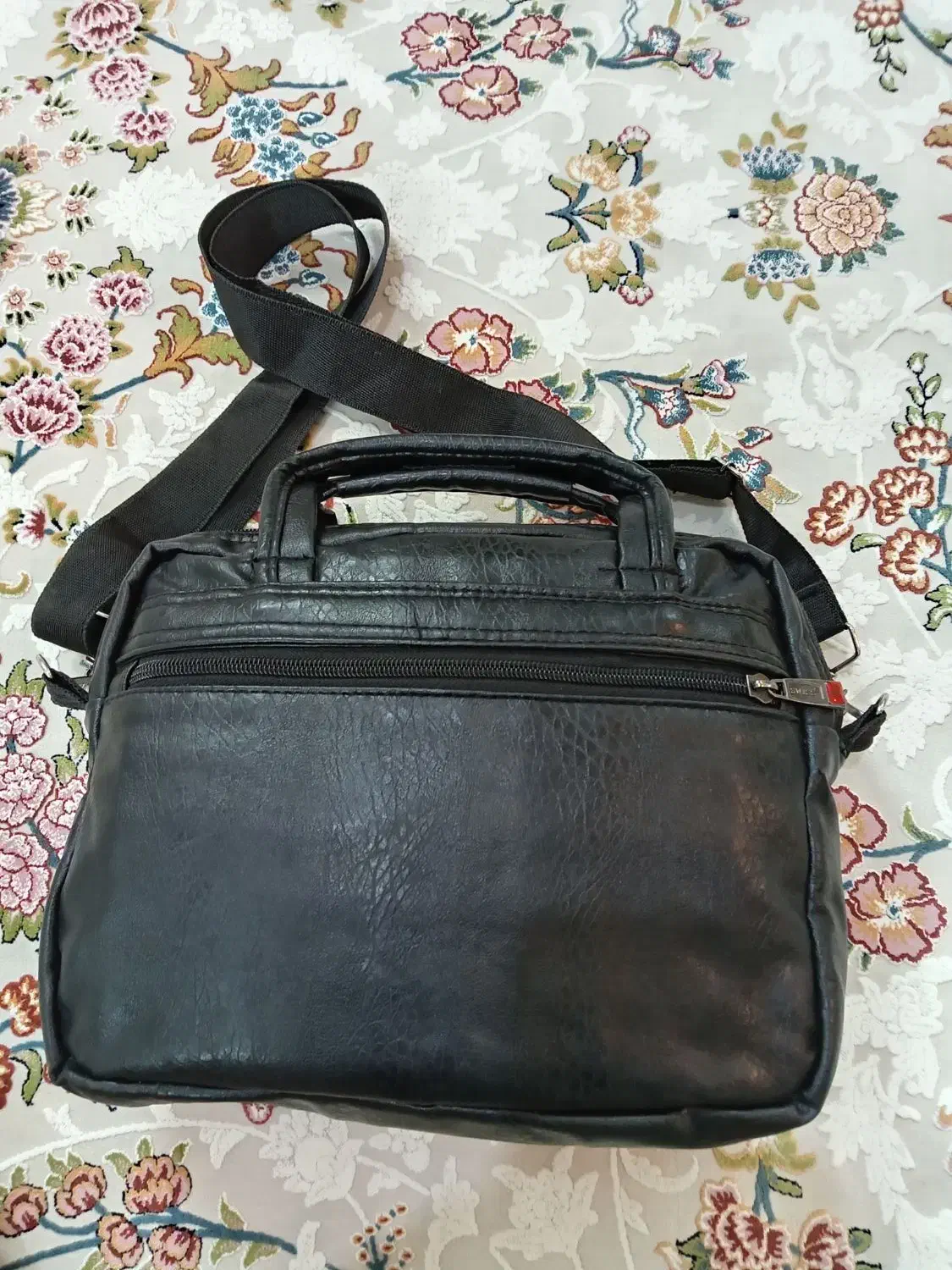 کیف چرمی|کیف، کفش، کمربند|اصفهان, خانه اصفهان|دیوار